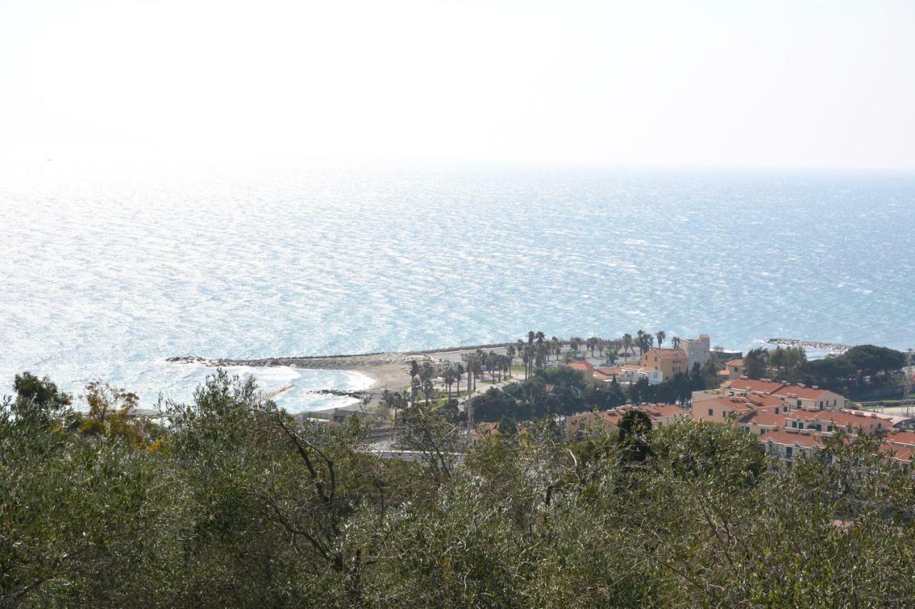 La Torretta Villa Imperia Exterior photo